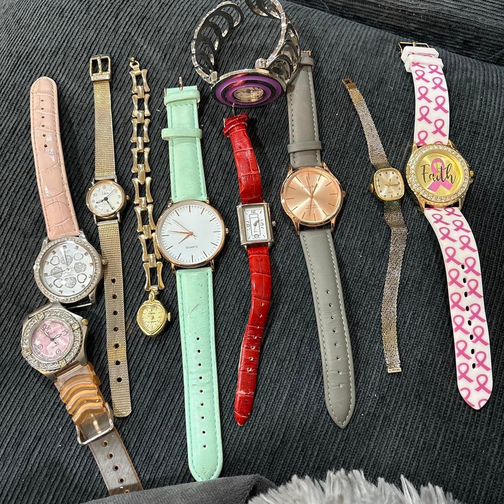 Watches lot junk